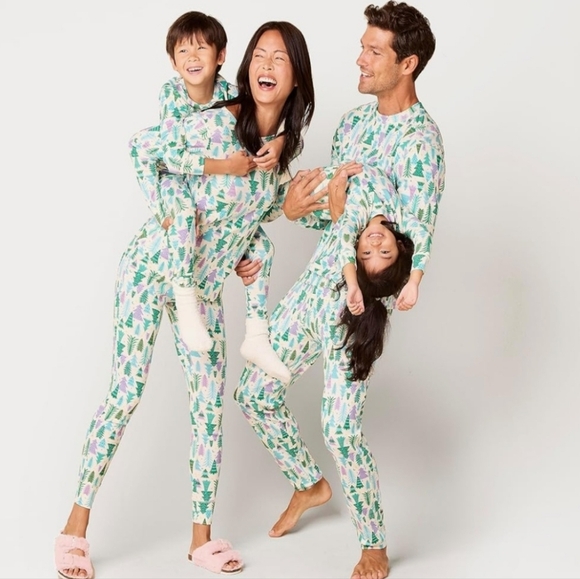 NWOT Christmas Tree Pajamas P31 - Picture 2 of 4